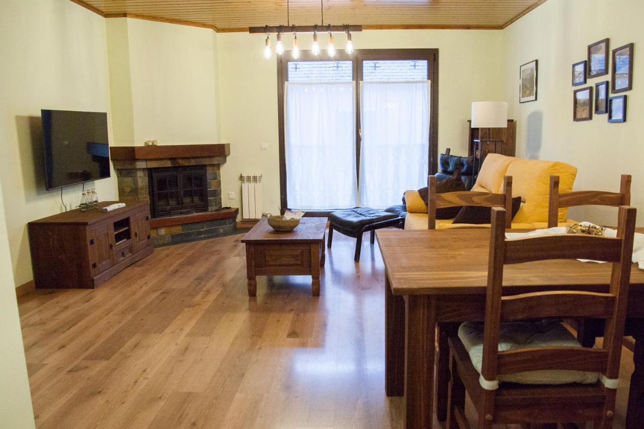 Apartamento Toran Лес Екстер'єр фото